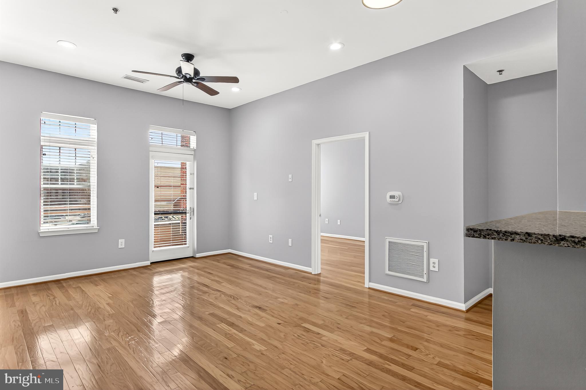 309 HOLLAND LANE 117