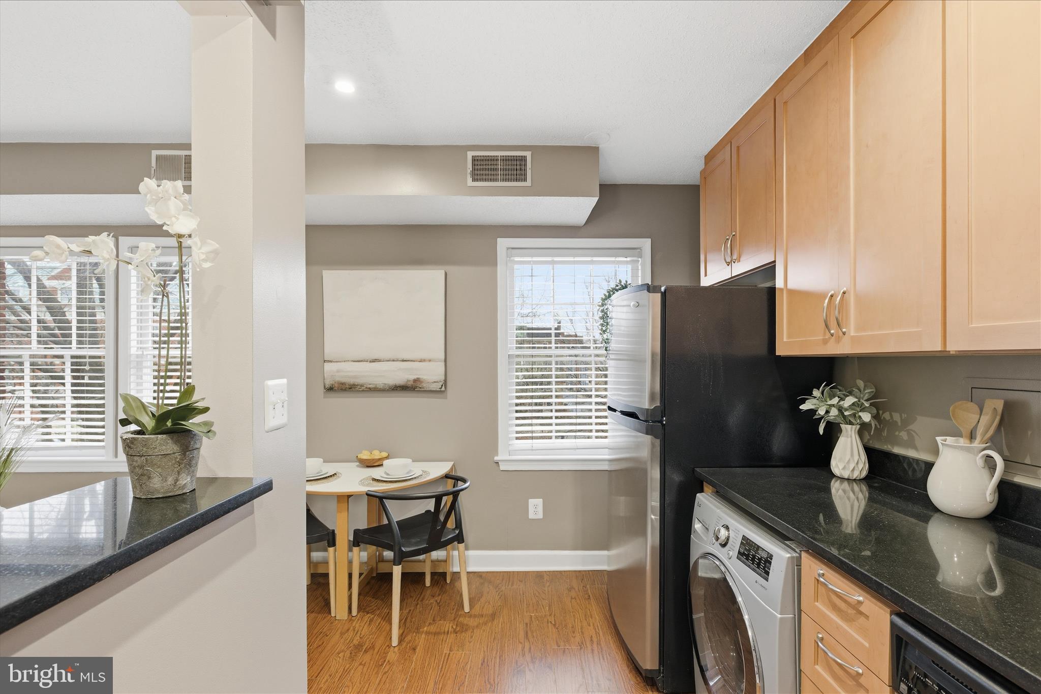 600 BASHFORD LANE 2332