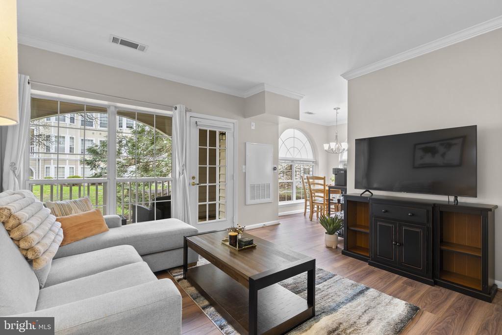 4561 STRUTFIELD LANE 3101