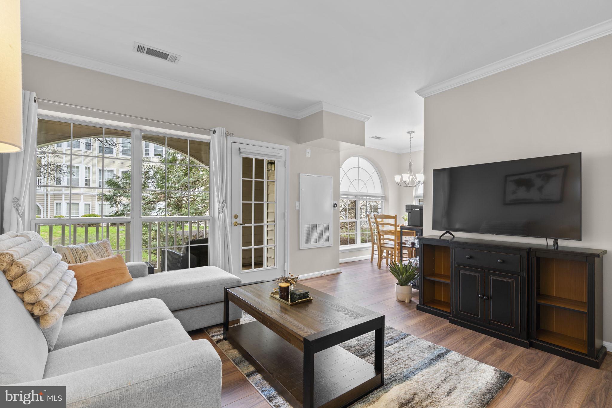 4561 STRUTFIELD LANE 3101