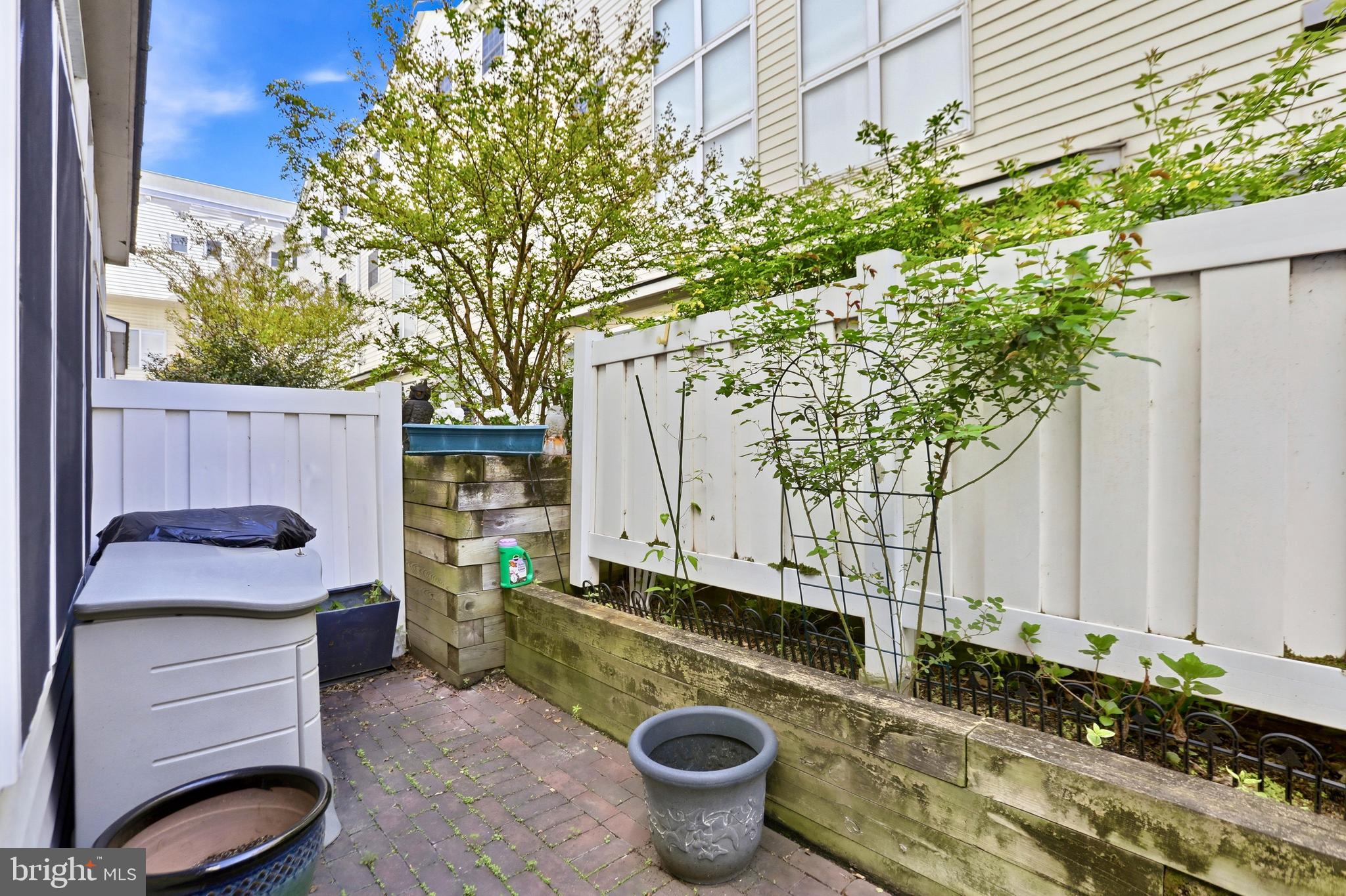 607 N SAINT ASAPH STREET