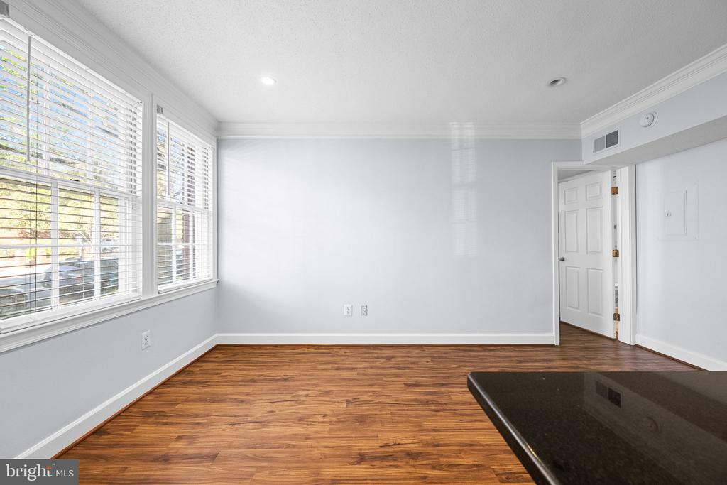 600 BASHFORD LANE 2311