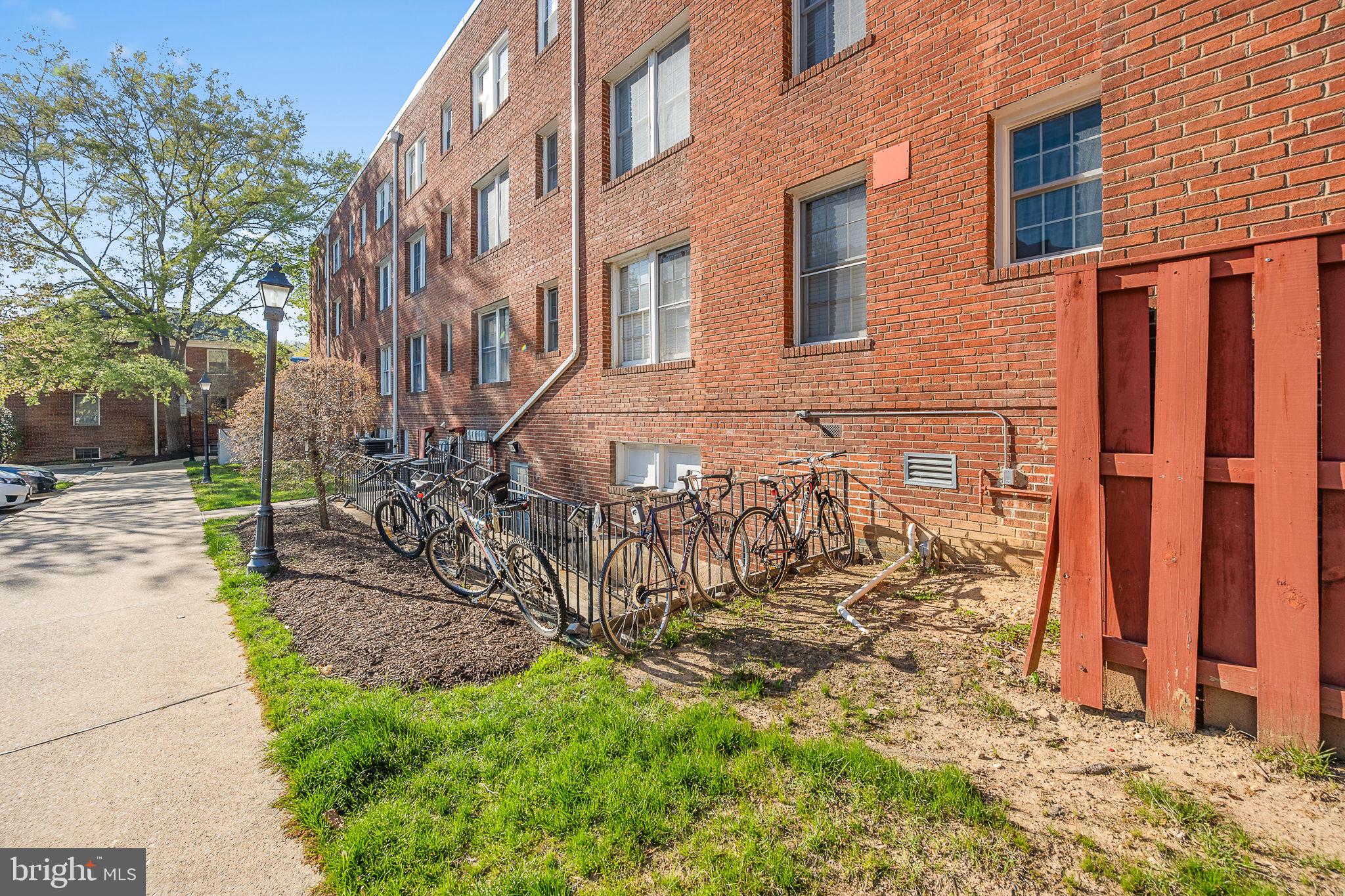 600 BASHFORD LANE 2311