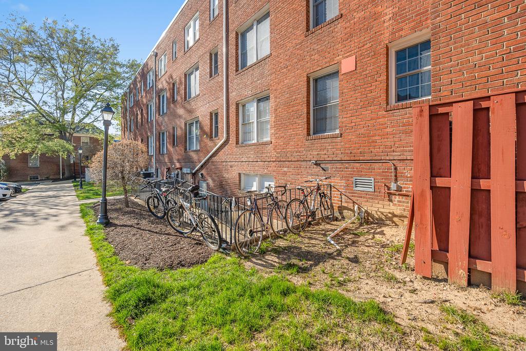 600 BASHFORD LANE 2311