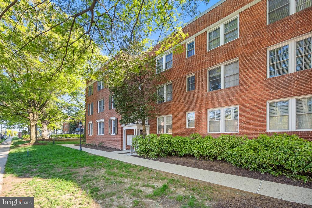 600 BASHFORD LANE 2311