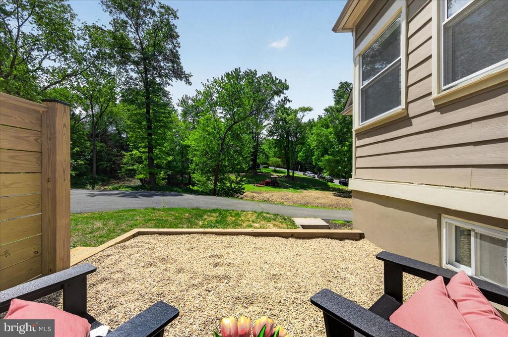 4448 W BRADDOCK ROAD