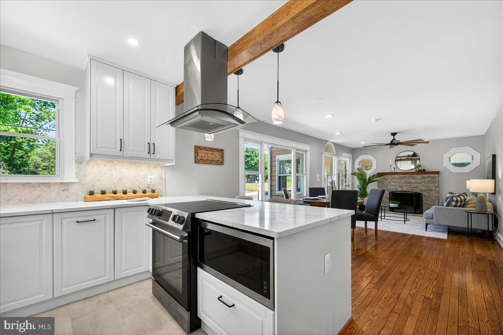 4448 W BRADDOCK ROAD