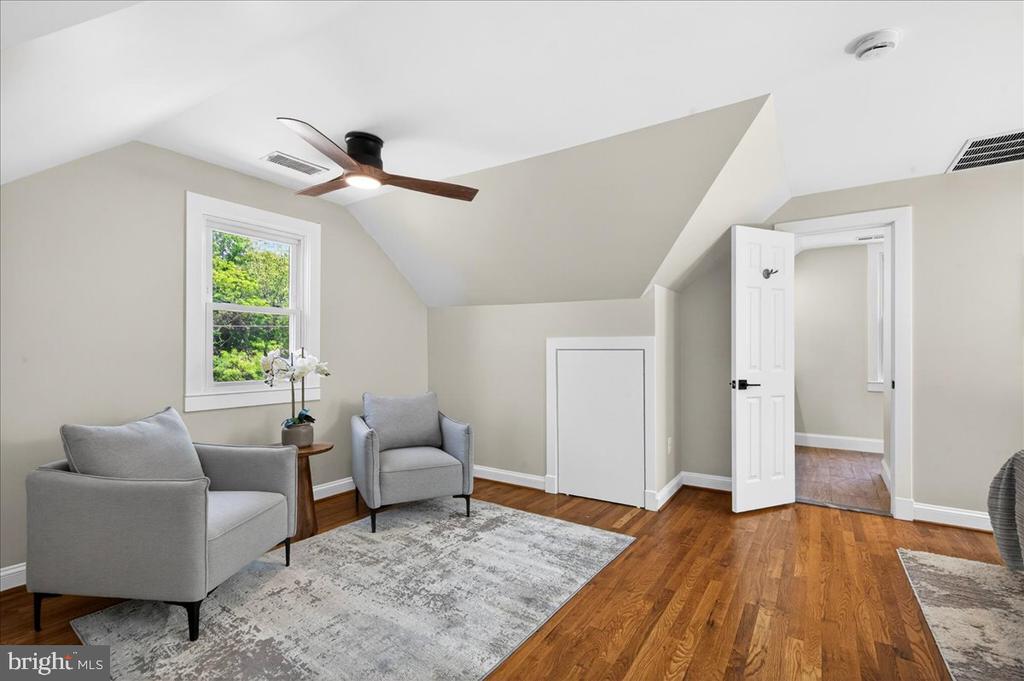4448 W BRADDOCK ROAD