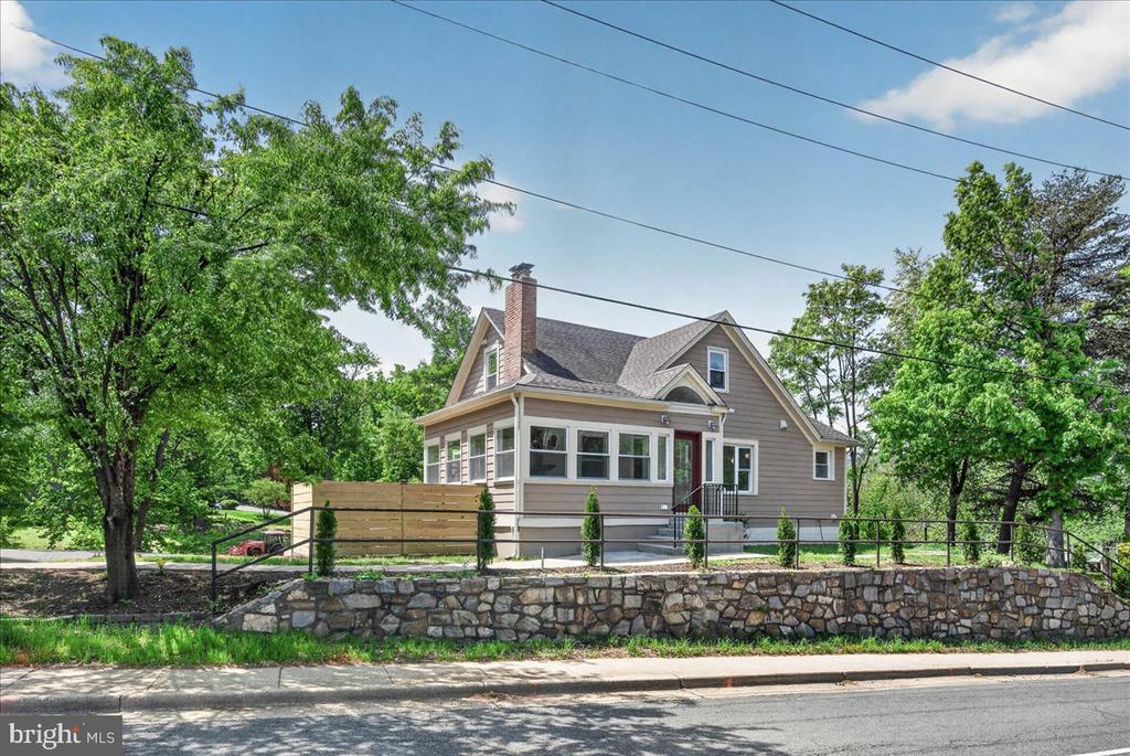 4448 W BRADDOCK ROAD