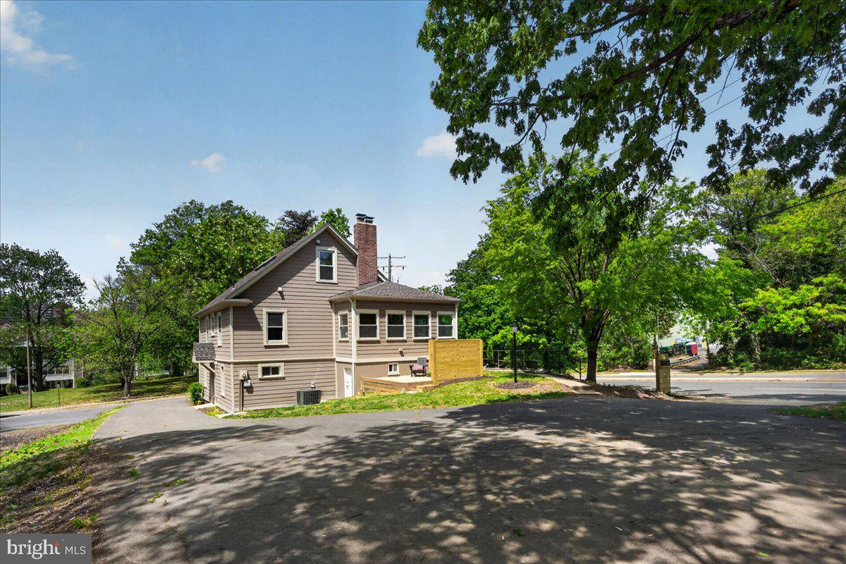 4448 W BRADDOCK ROAD