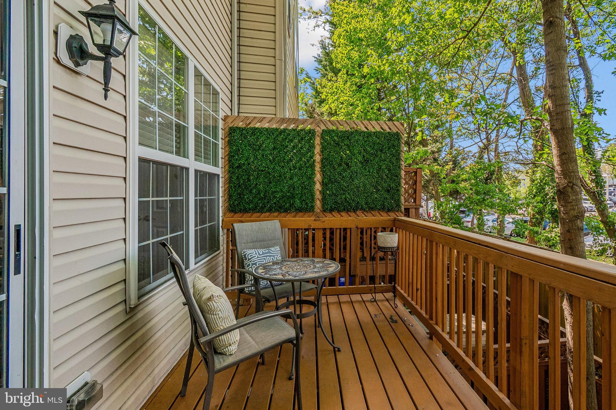 343 HELMUTH LANE