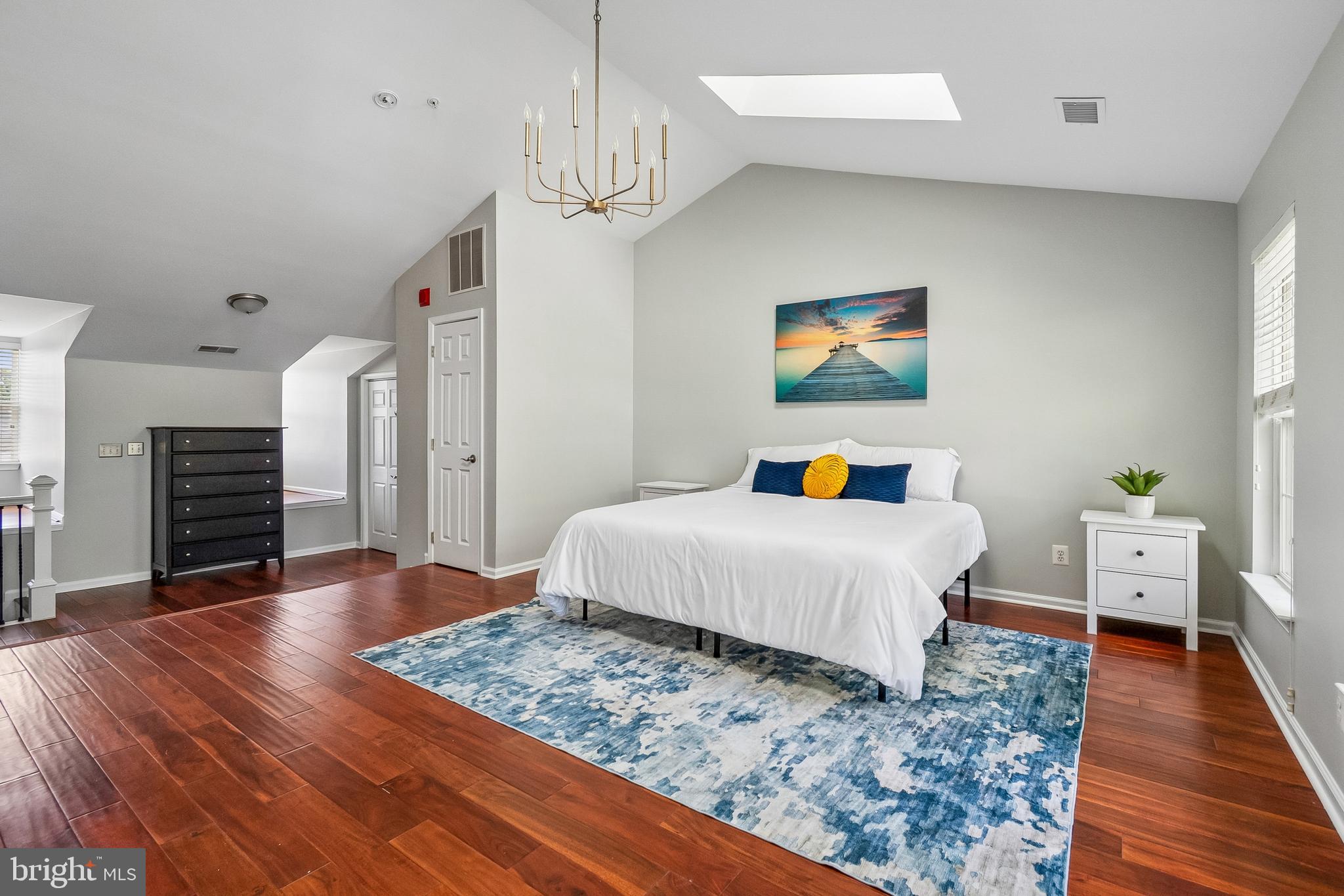 343 HELMUTH LANE