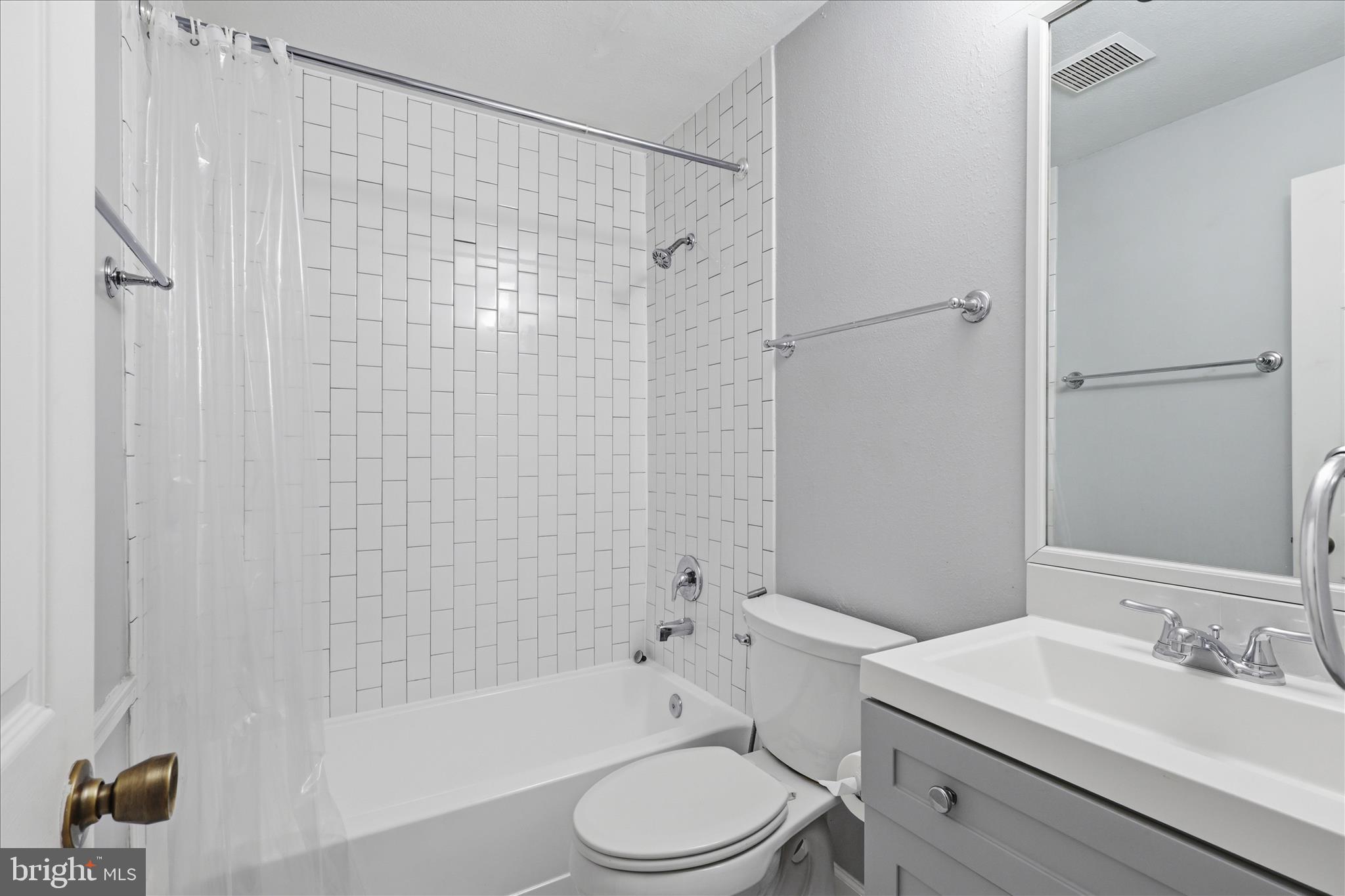 3308 WYNDHAM CIRCLE 218