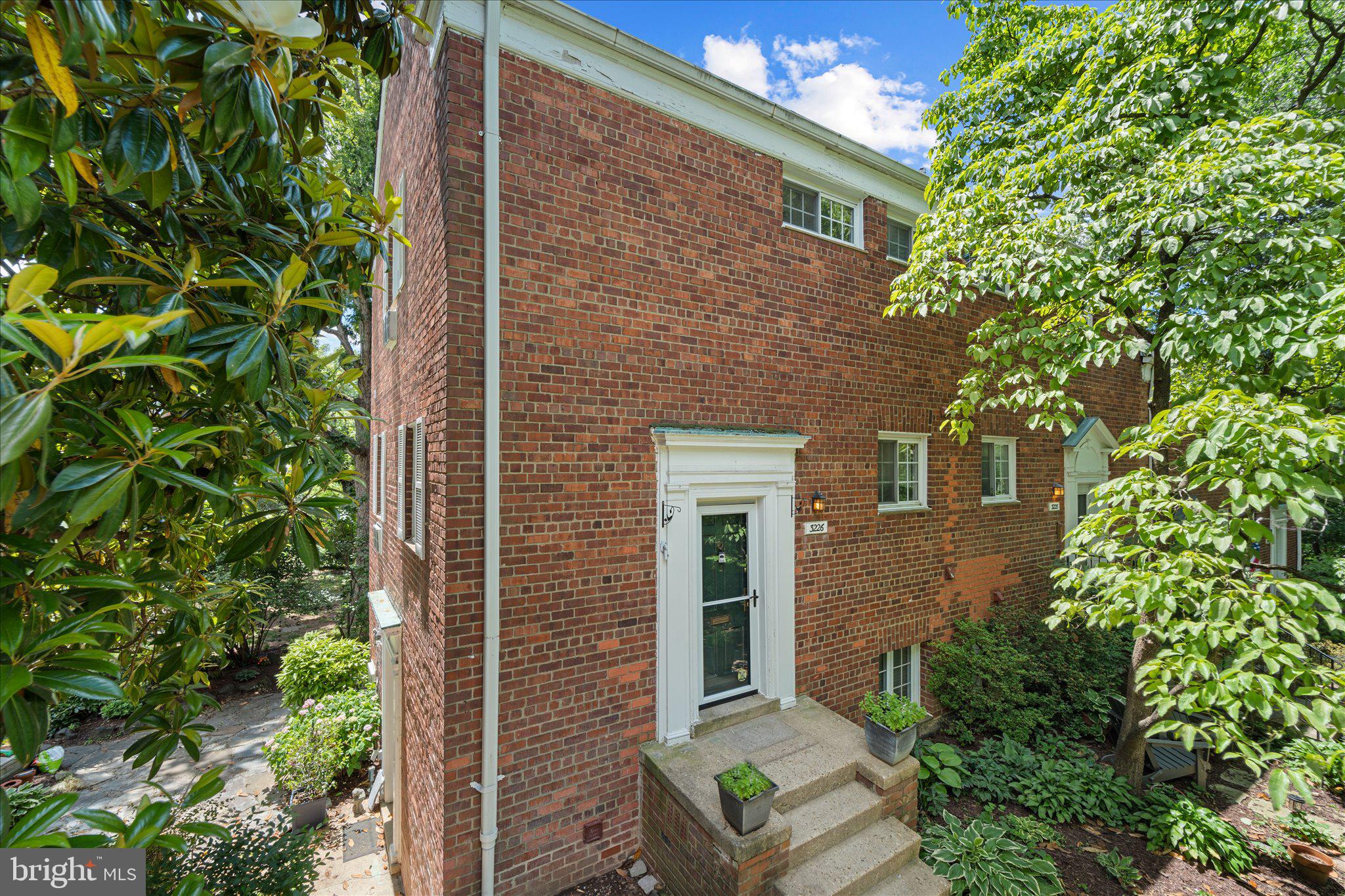 3226 GUNSTON ROAD 720