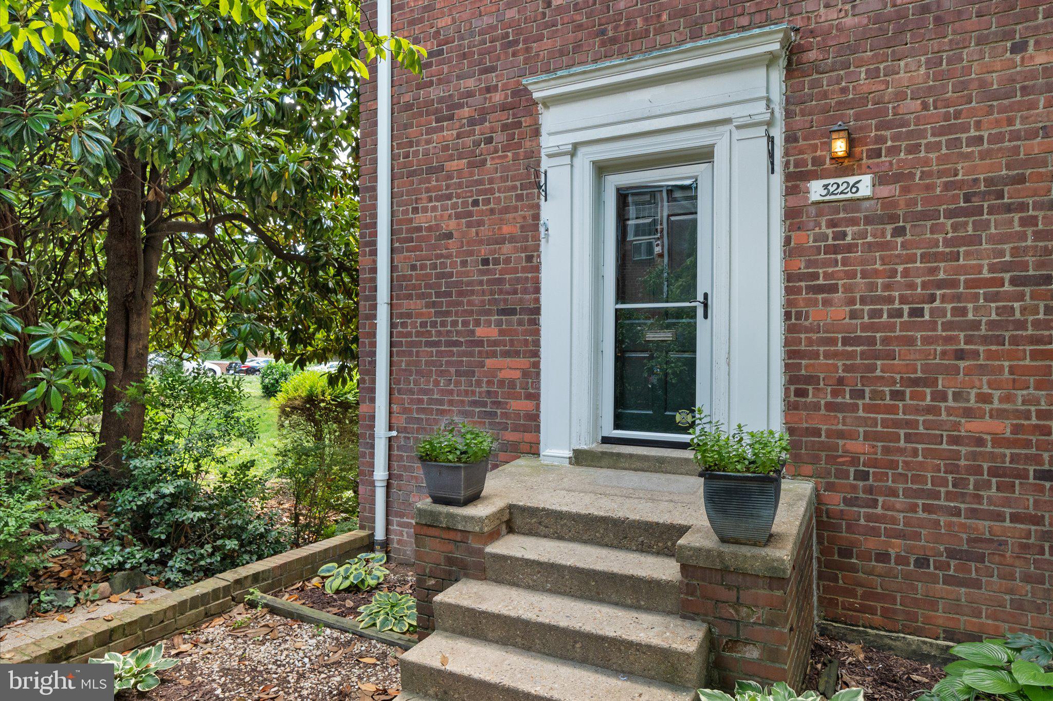 3226 GUNSTON ROAD 720