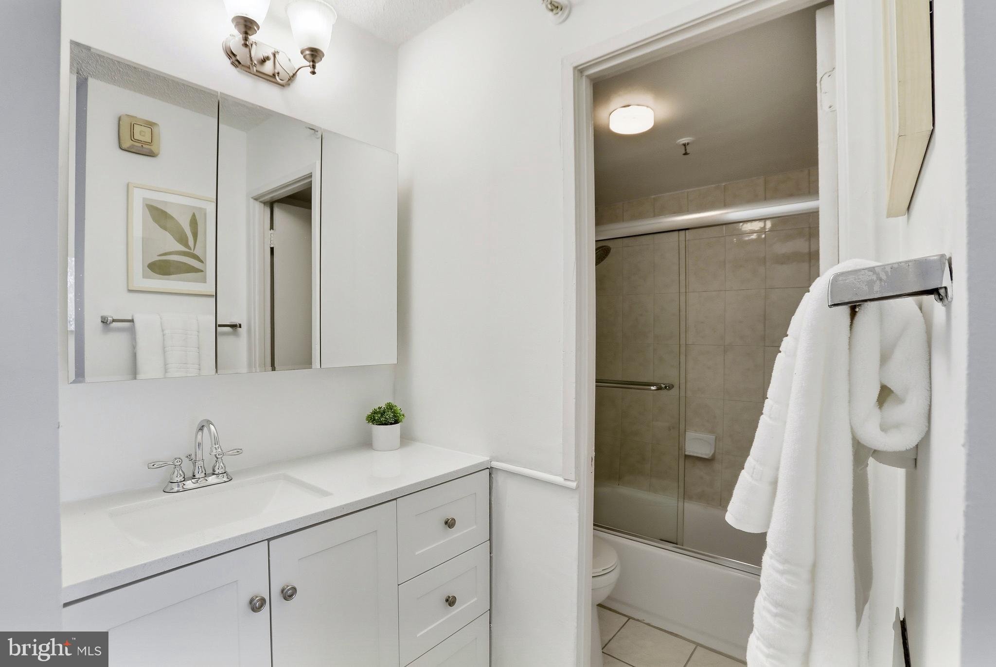 5911 EDSALL ROAD 511