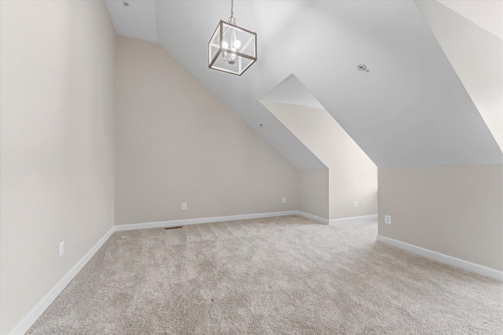 1834 POTOMAC GREENS DRIVE