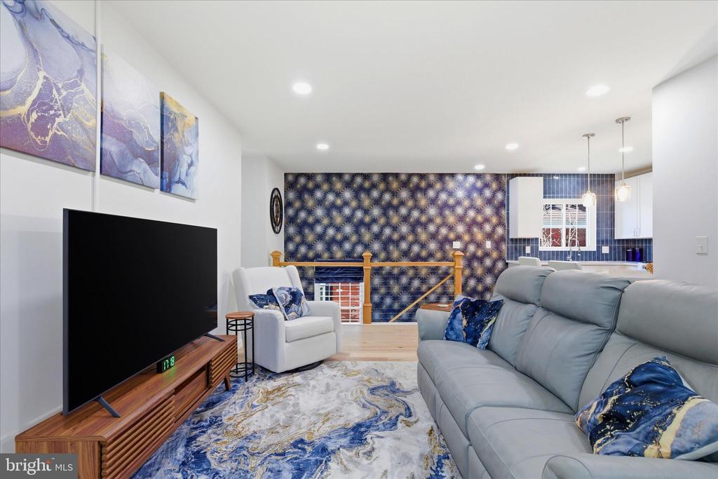 3454 MARTHA CUSTIS DRIVE