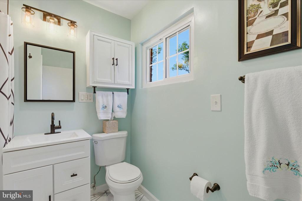 3454 MARTHA CUSTIS DRIVE