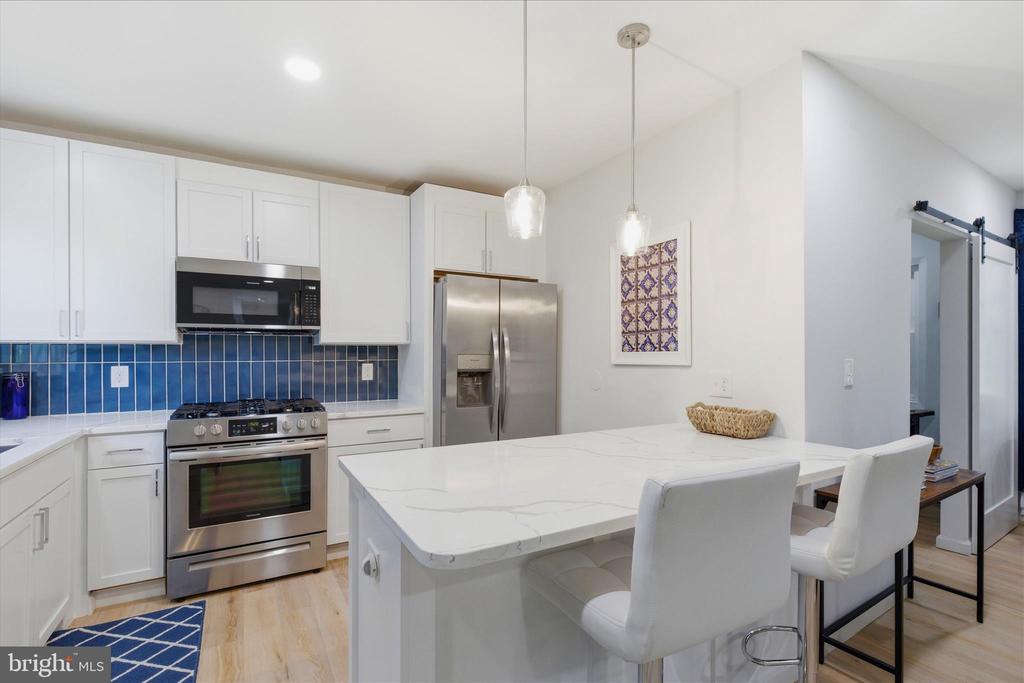 3454 MARTHA CUSTIS DRIVE
