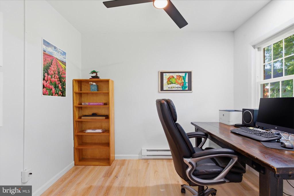 3454 MARTHA CUSTIS DRIVE