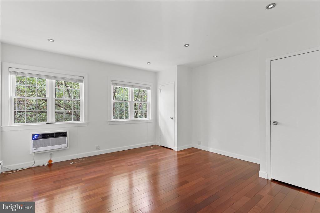 3498 MARTHA CUSTIS DRIVE 317