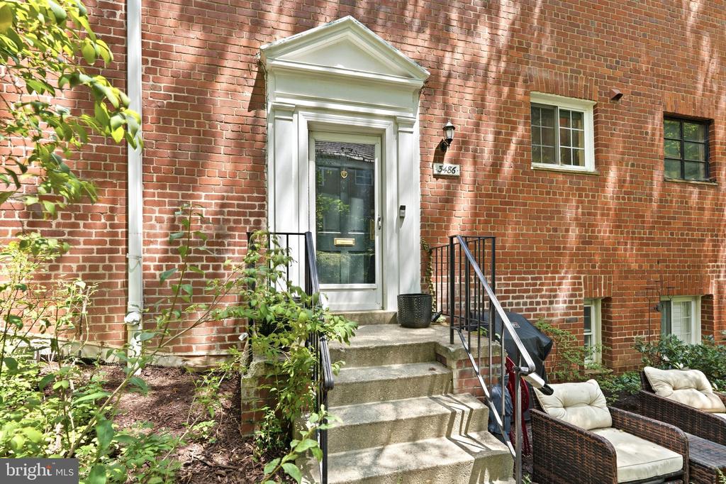 CITY Unit: 721-3486
