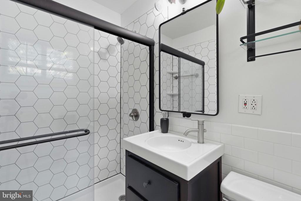 CITY Unit: 721-3486