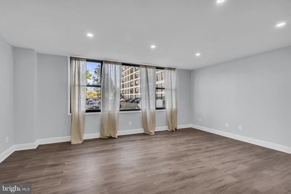 4600 DUKE STREET Unit: 303