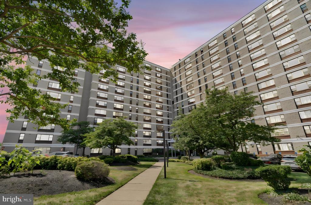 4600 DUKE STREET Unit: 303
