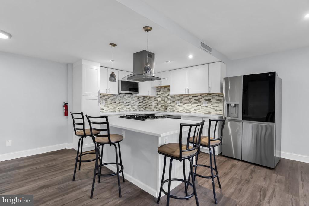 4600 DUKE STREET Unit: 303