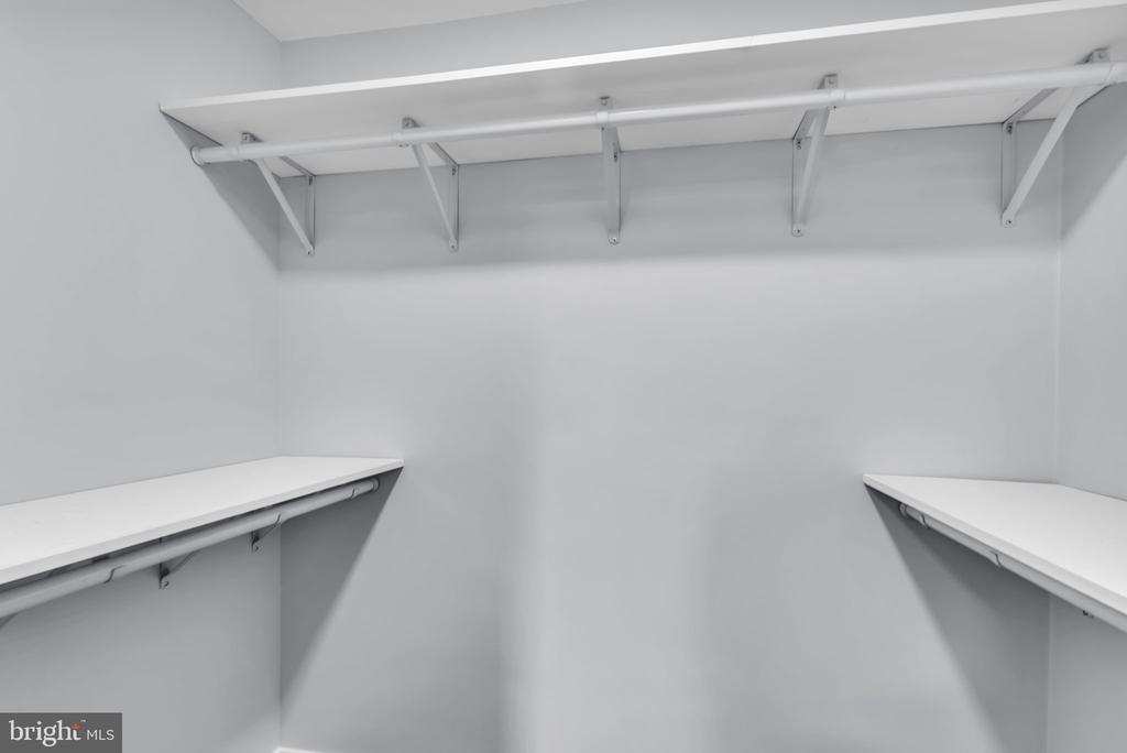 4600 DUKE STREET Unit: 303