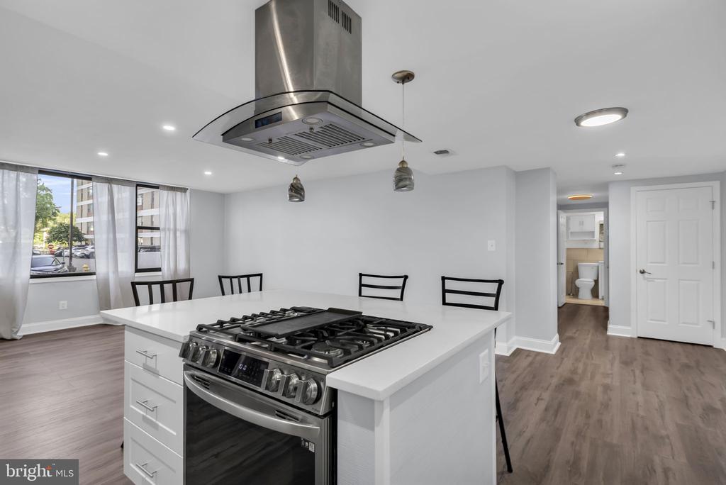 4600 DUKE STREET Unit: 303