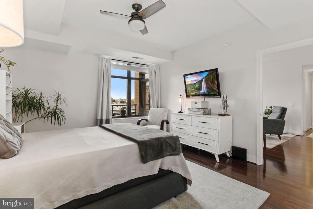 525 N FAYETTE STREET Unit: 413