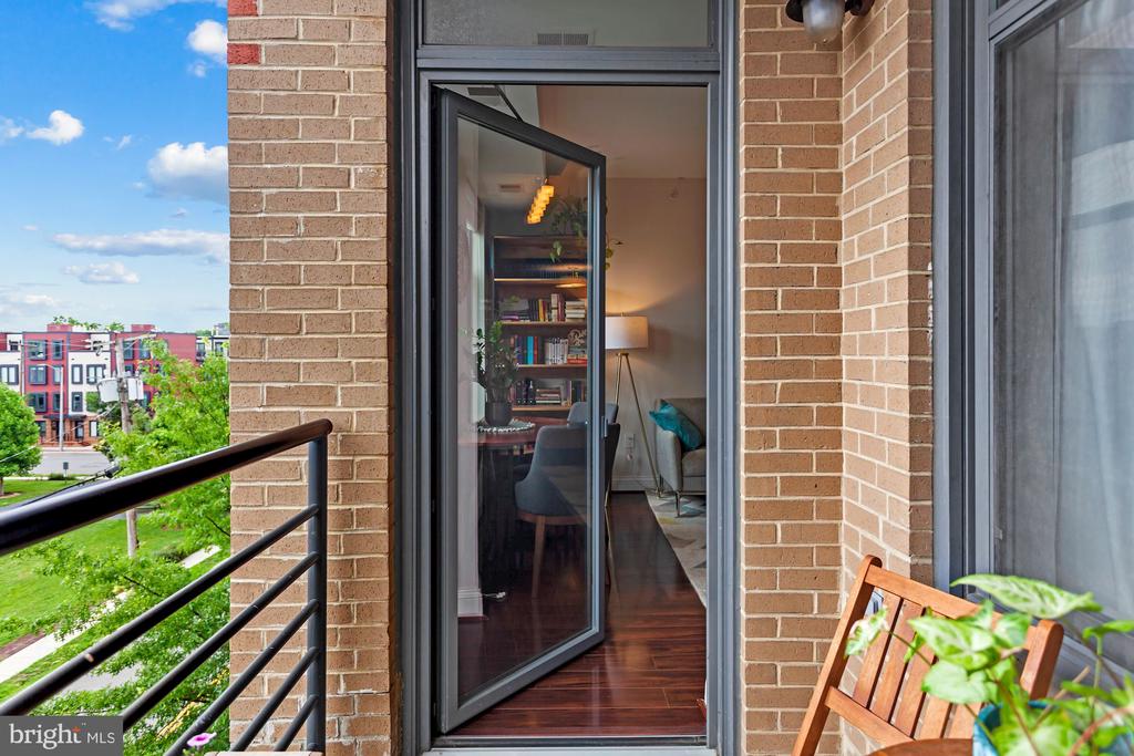 525 N FAYETTE STREET Unit: 413