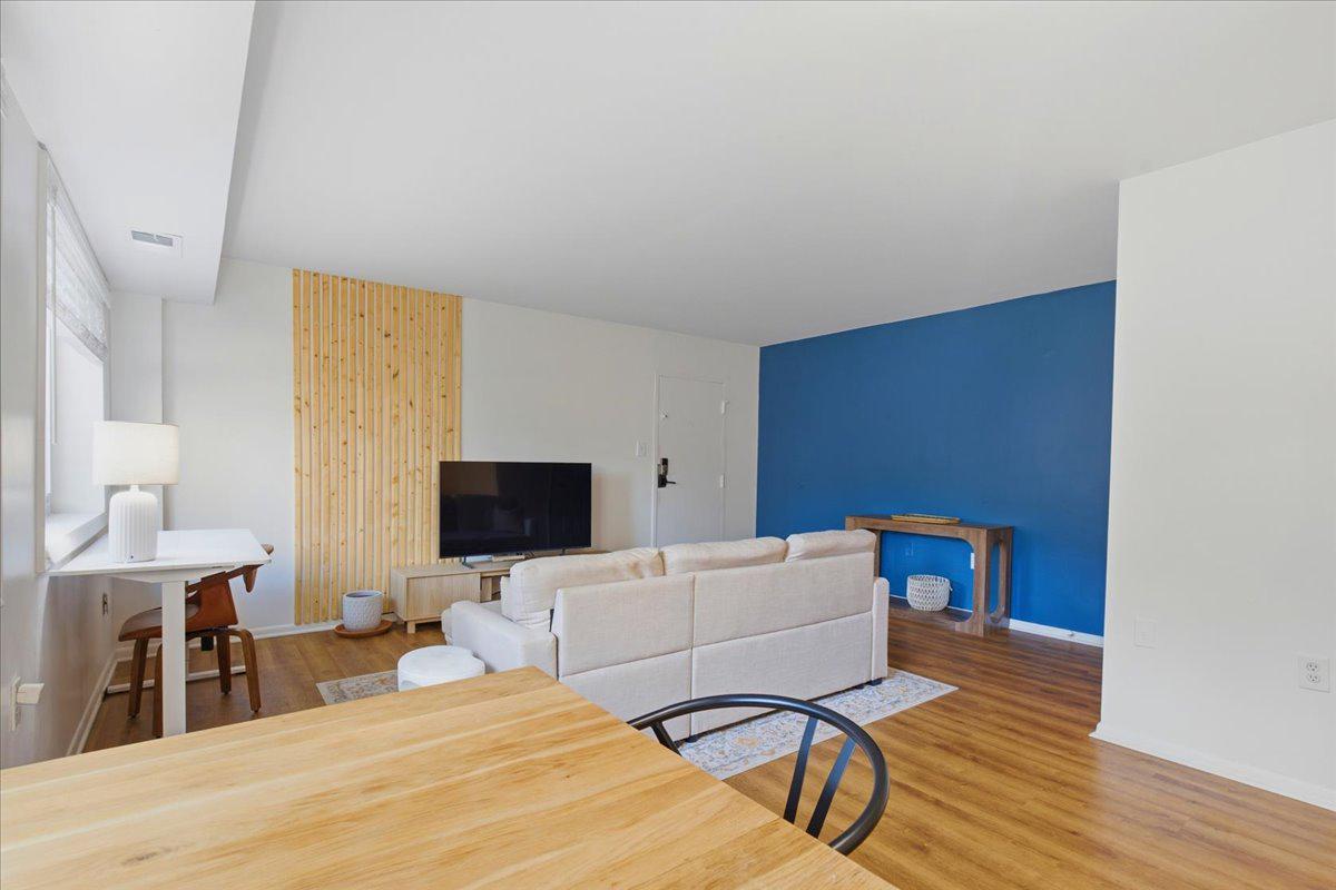 3330 S 28TH STREET Unit: 204