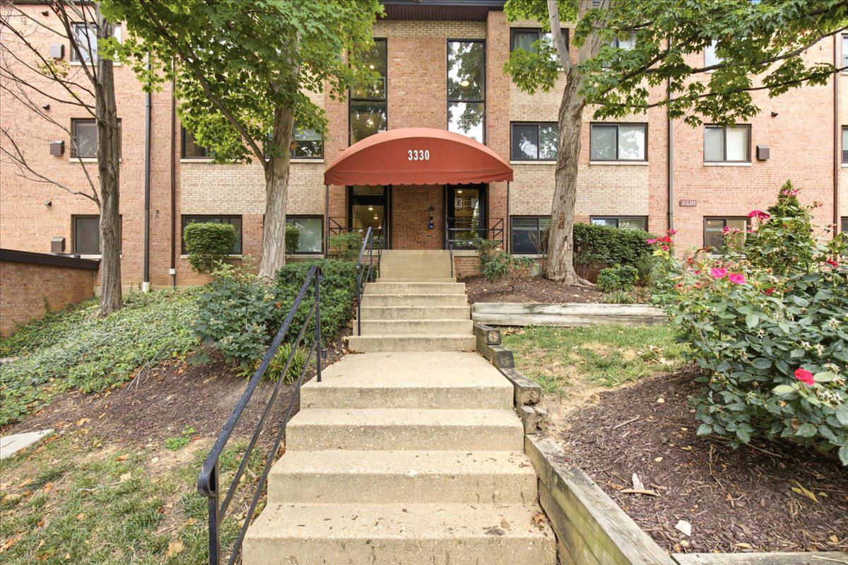 3330 S 28TH STREET Unit: 204