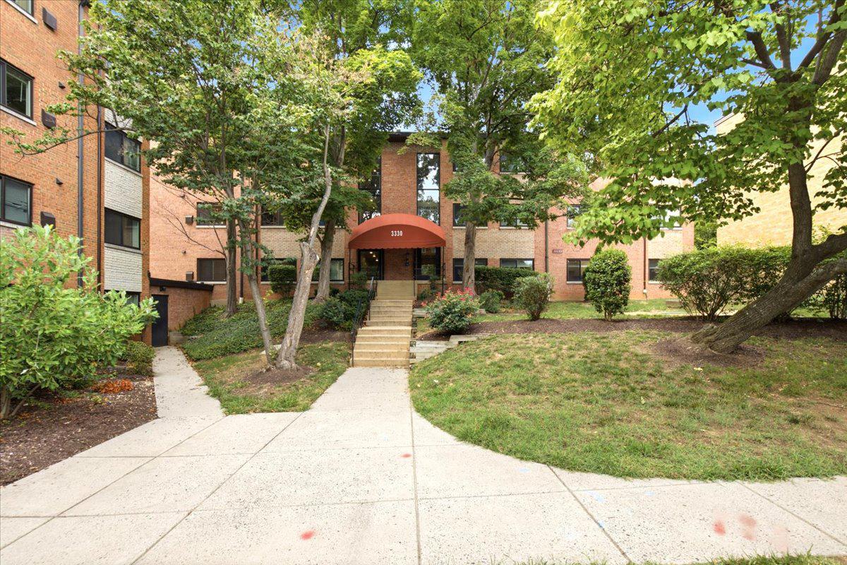 3330 S 28TH STREET Unit: 204
