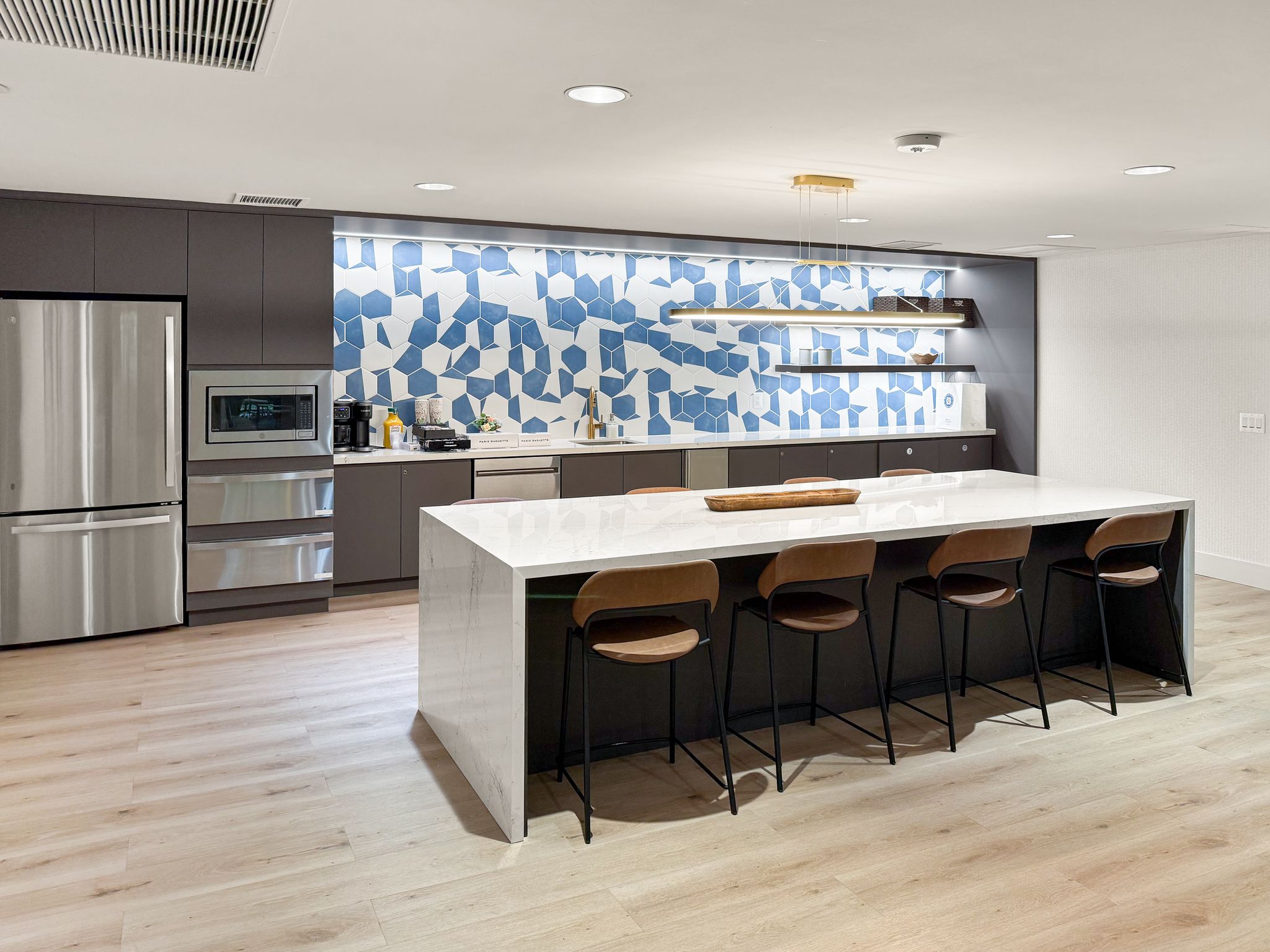 60 VAN DORN Unit: 506