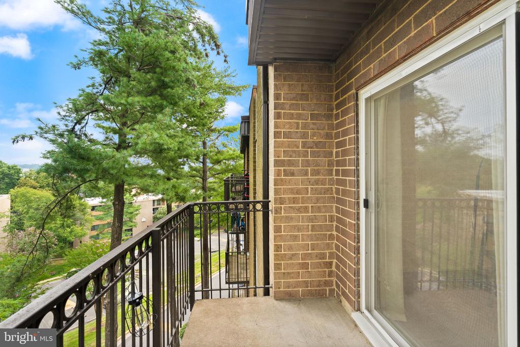 60 VAN DORN Unit: 506