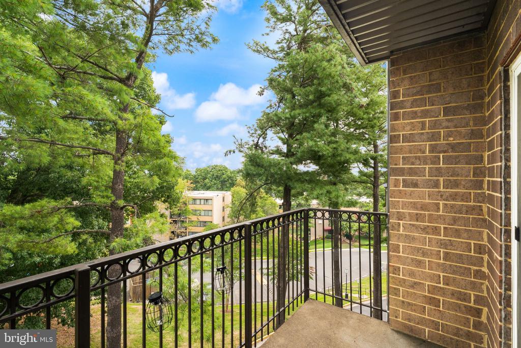 60 VAN DORN Unit: 506