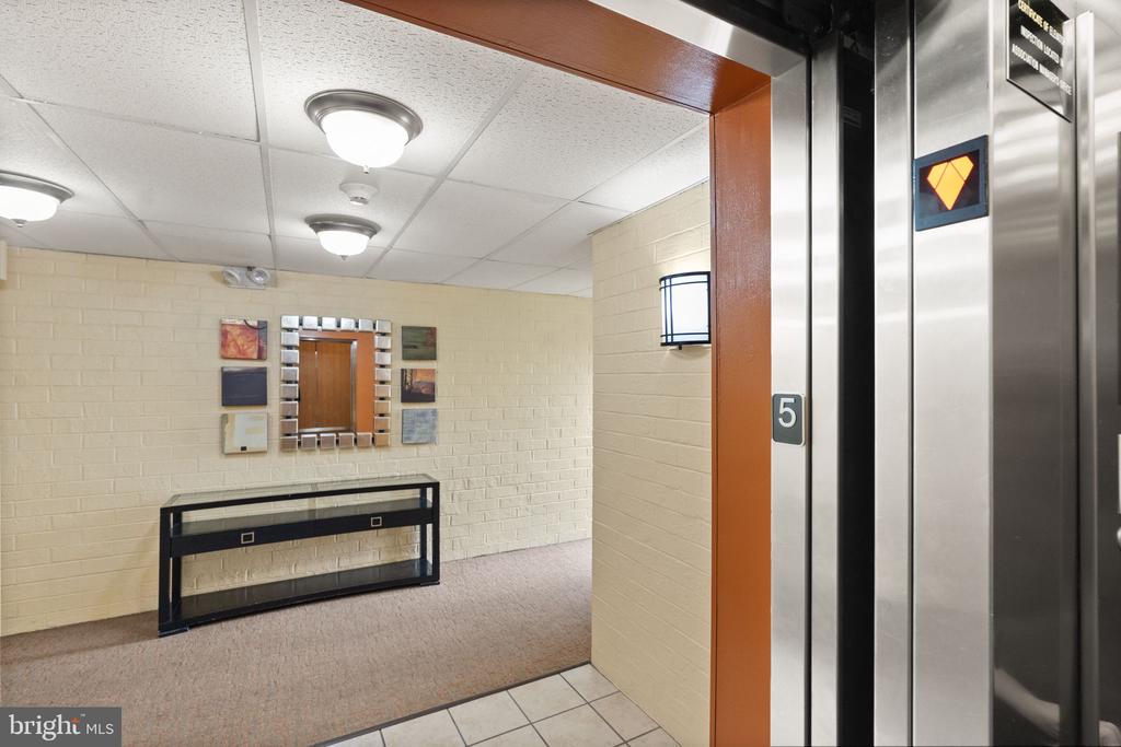 60 VAN DORN Unit: 506