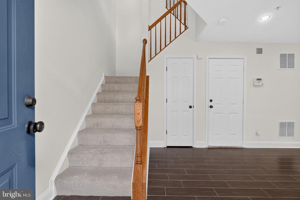 114 MEADOWS LANE
