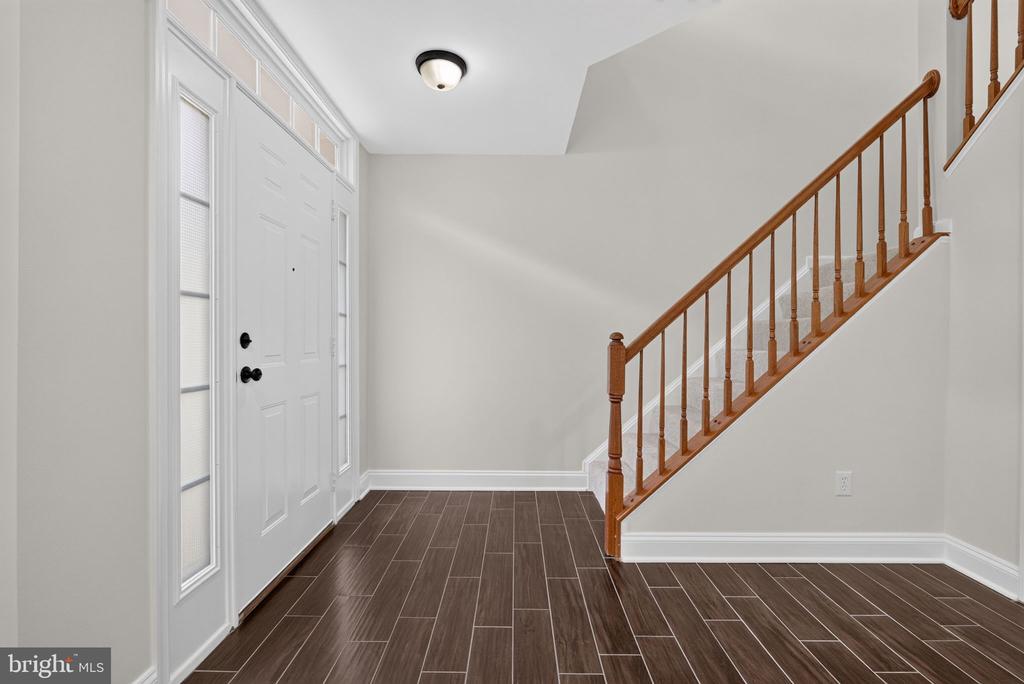 114 MEADOWS LANE