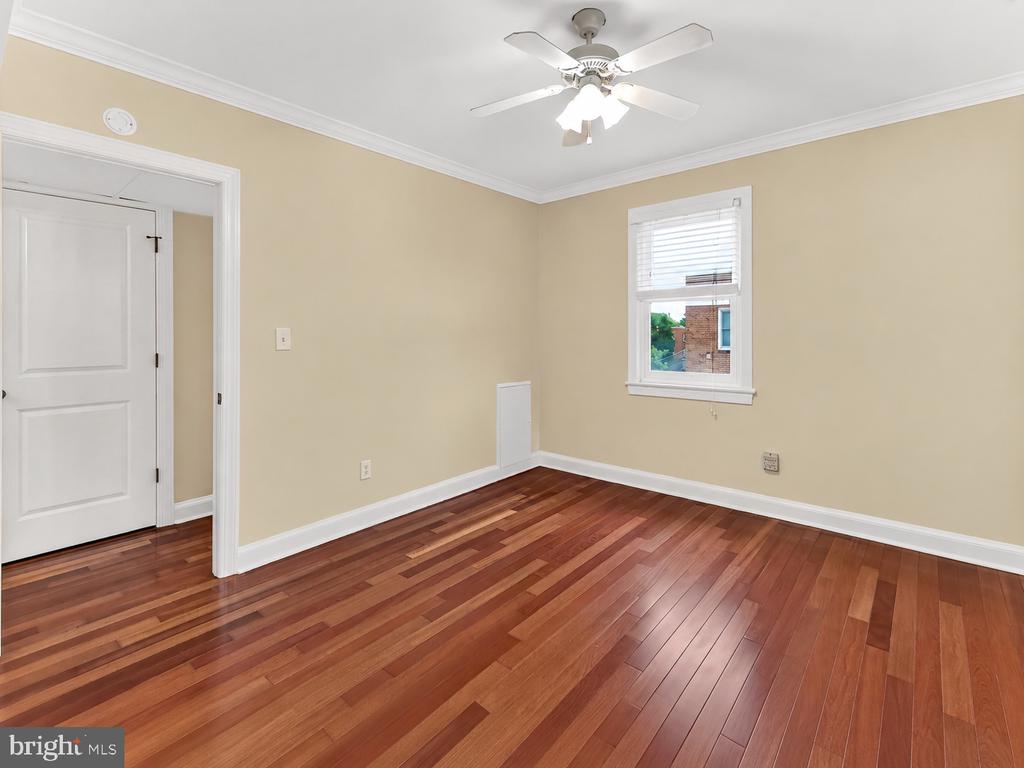 718 S WASHINGTON STREET Unit: 304