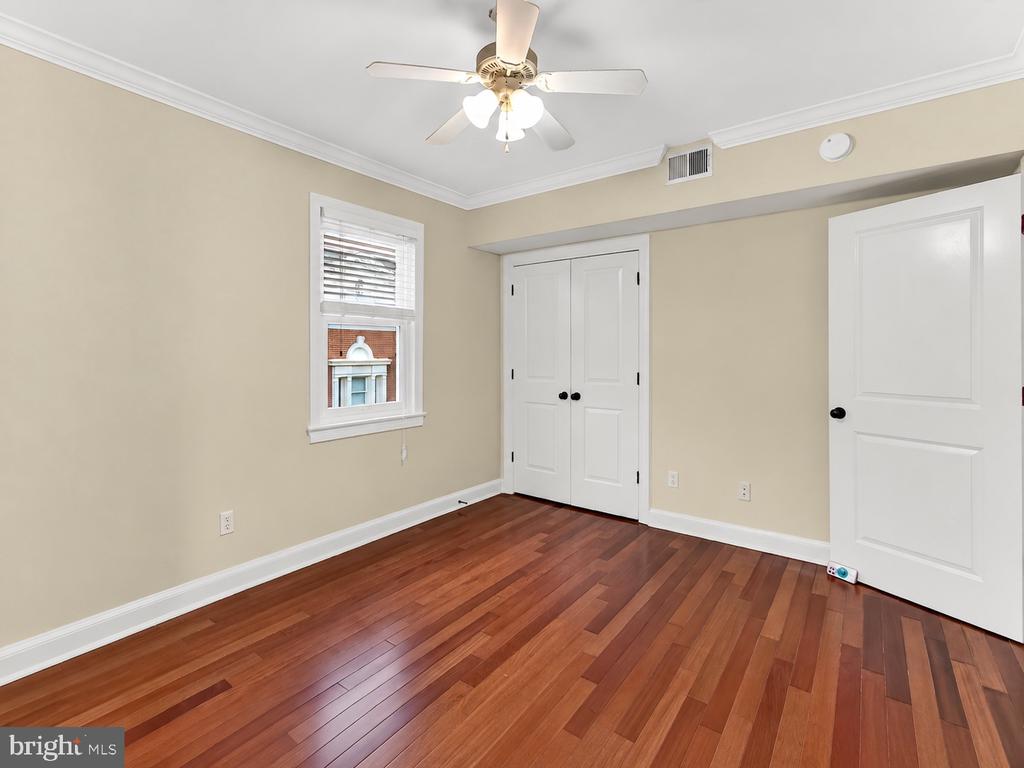 718 S WASHINGTON STREET Unit: 304