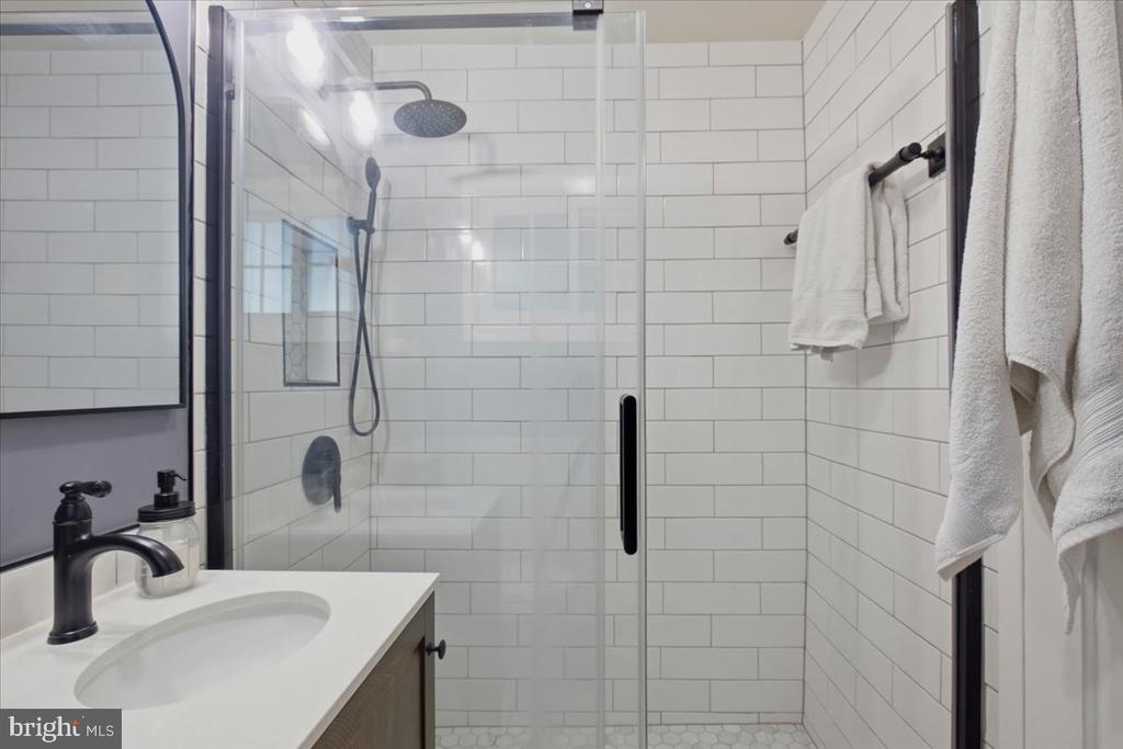 1306 MARTHA CUSTIS DRIVE