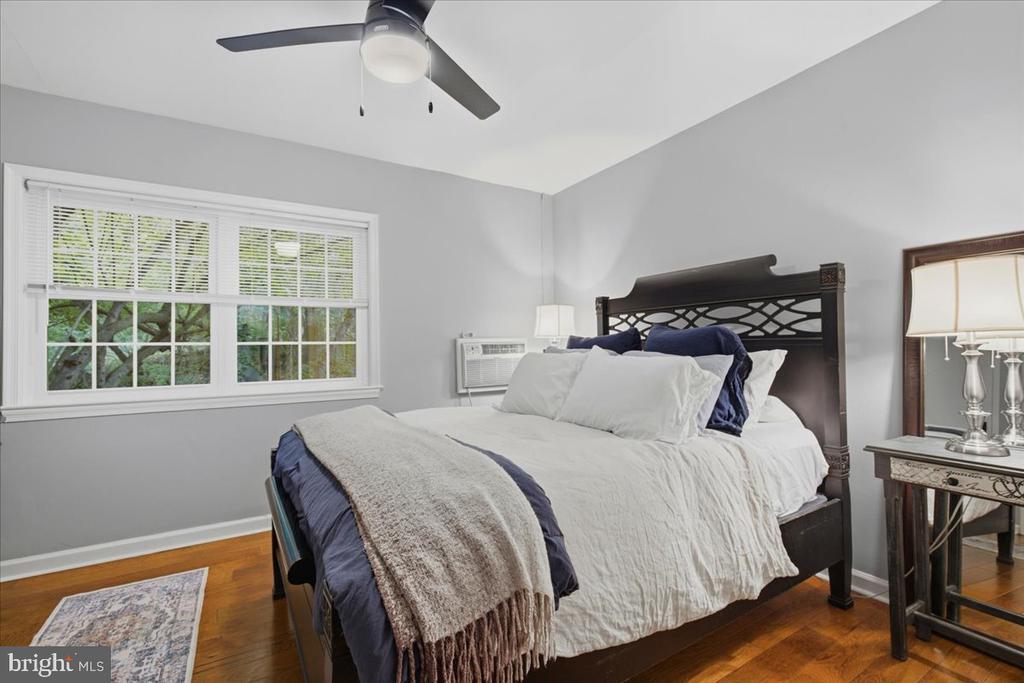 1306 MARTHA CUSTIS DRIVE