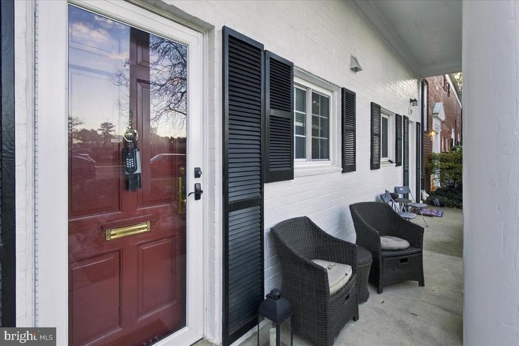1306 MARTHA CUSTIS DRIVE
