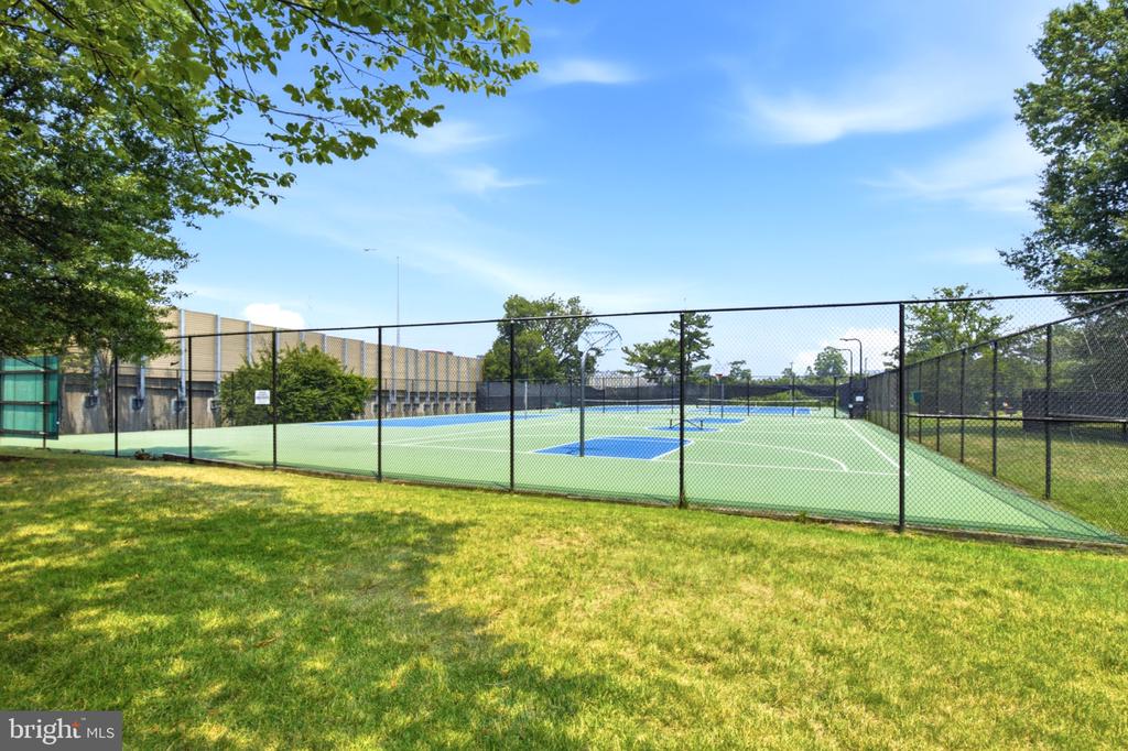 1306 MARTHA CUSTIS DRIVE